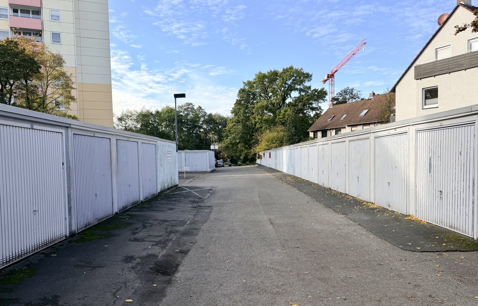 17 Garagen top vermietet mit Warteliste 17 Garagen top vermietet mit Warteliste