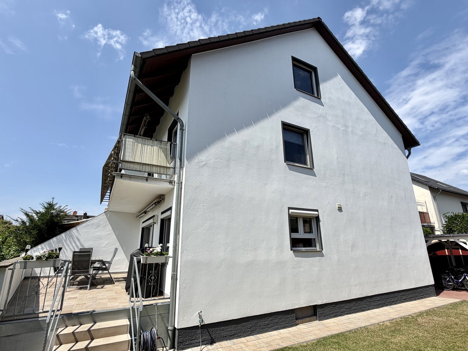 Vermieten. Rendite erzielen. Vermögen aufbauen. Vermieten. Rendite erzielen. Vermögen aufbauen.